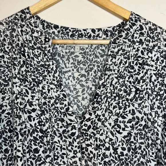 JOIE Black Floral Boho Flowy Buttons Blouse - Picture 3 of 6